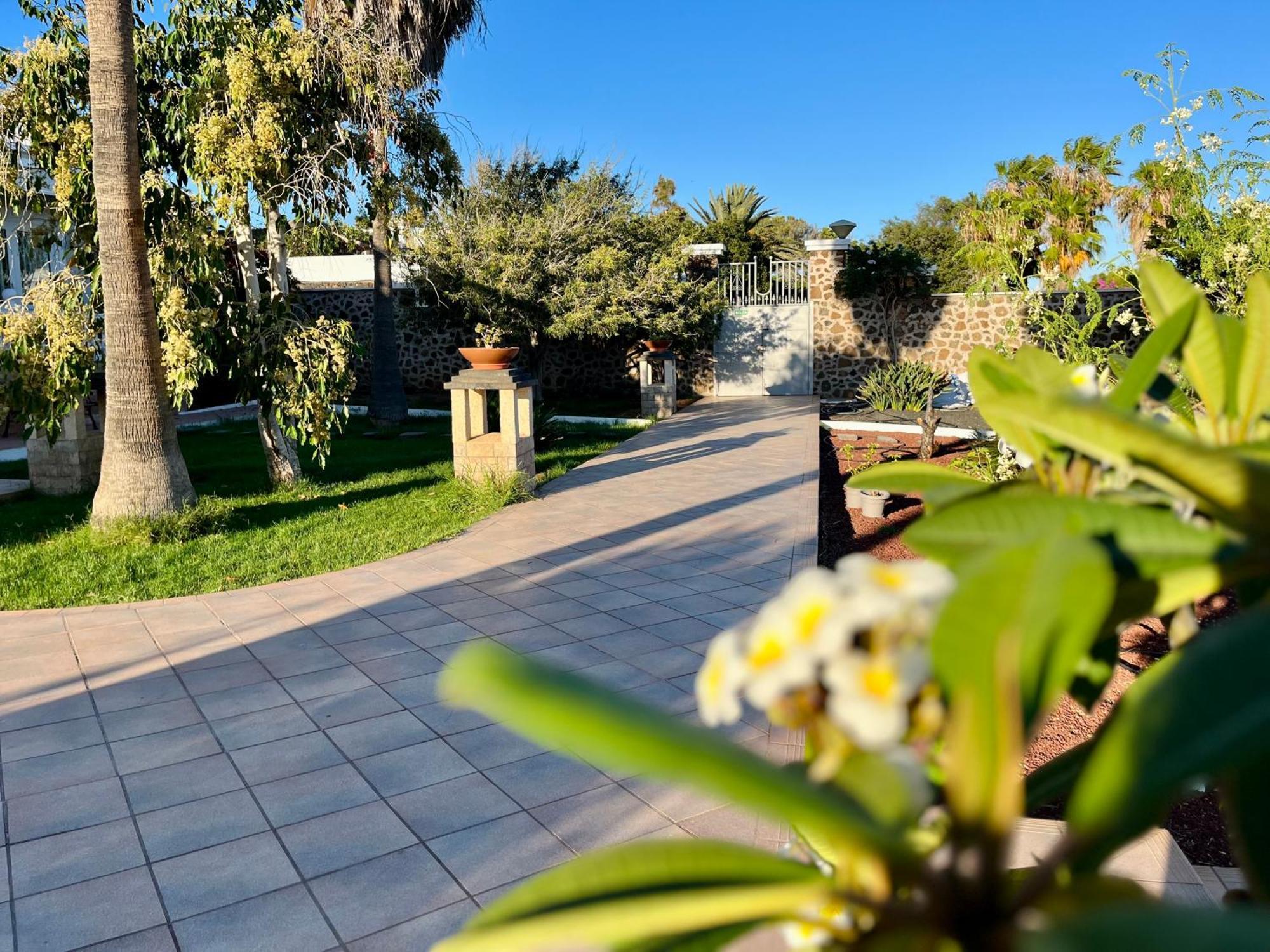Villa Kishni, Peaceful And Luxury